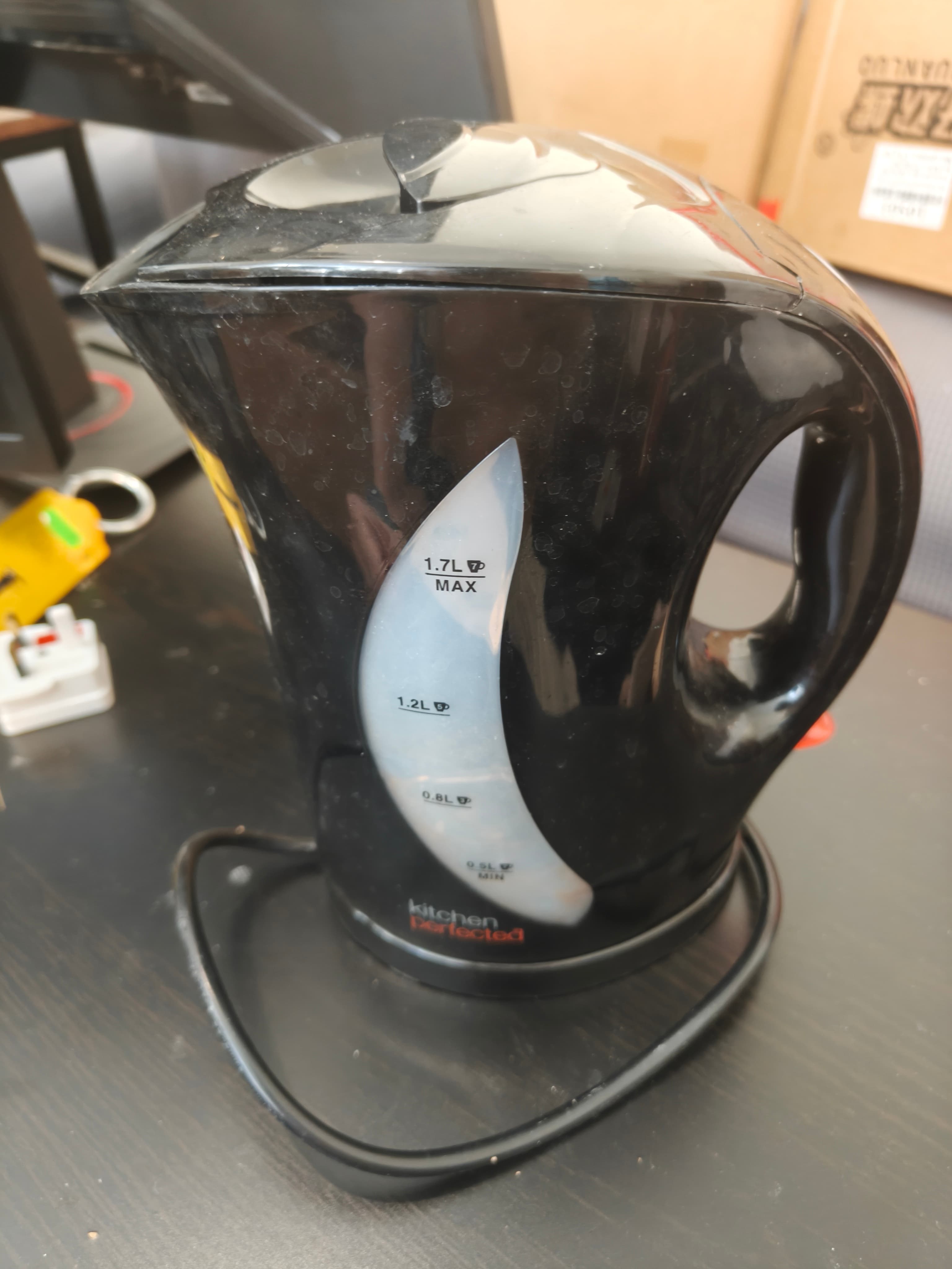 Kitchen Perfected Electric Kettle