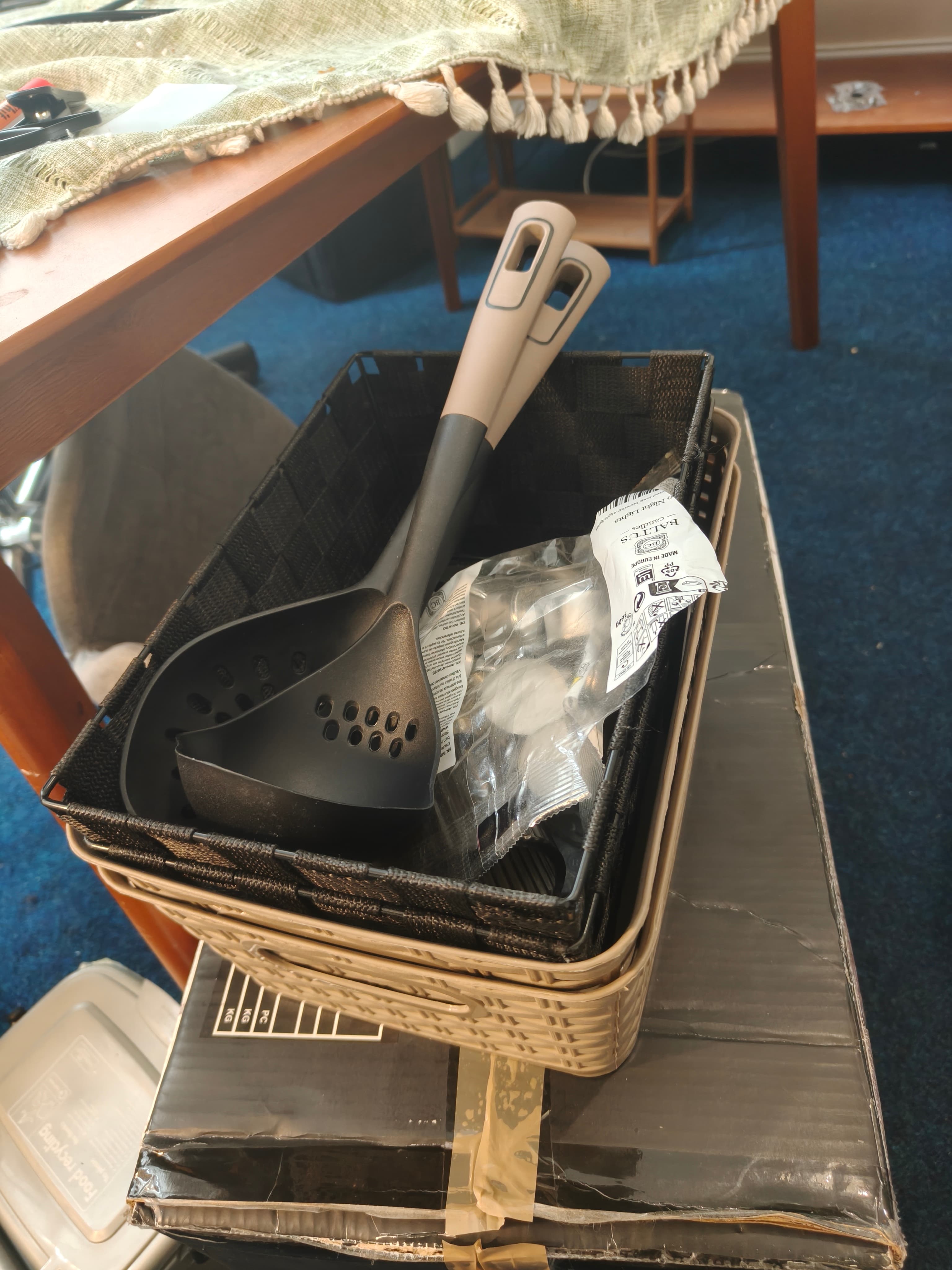 Kitchen Utensils and Basket Set